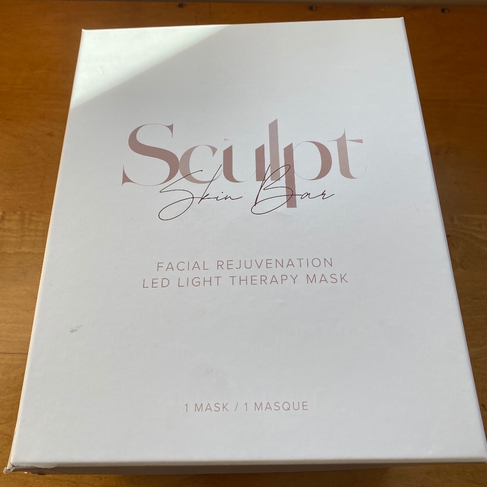 Sculpt LED Lighting Mask